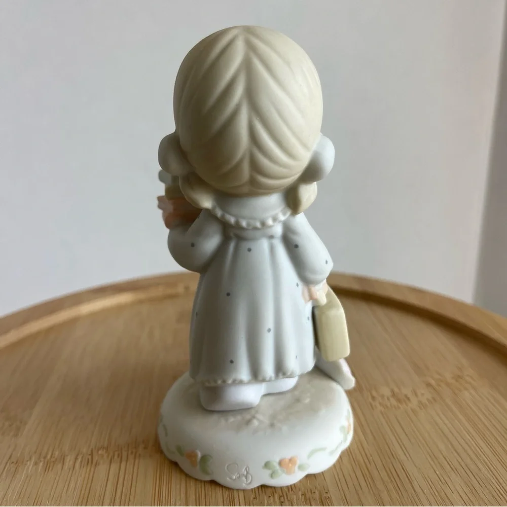Precious Moments growing grace